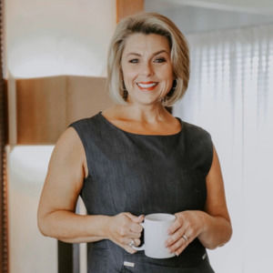 Meet your Posher, Cindy